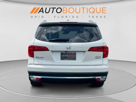 More photos of 2018 Honda Pilot Elite at Auto Boutique Ohio, OH