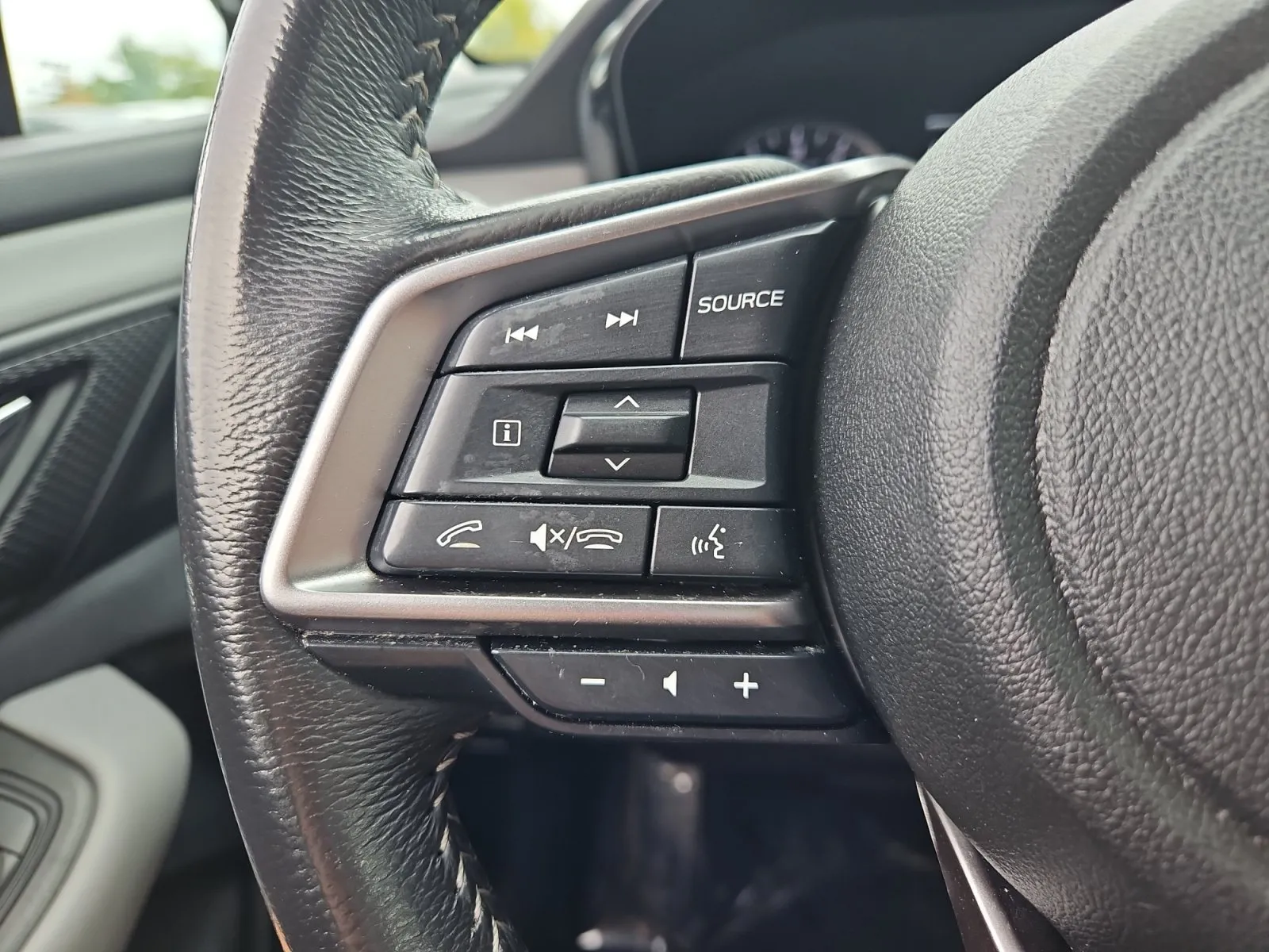Subaru Outback photo 25