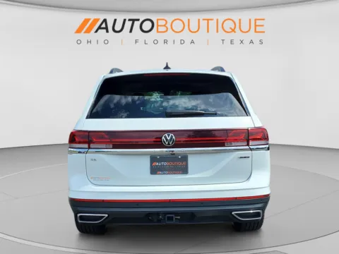 More photos of 2024 Volkswagen Atlas 2.0T SE w/Technology at Auto Boutique Ohio, OH