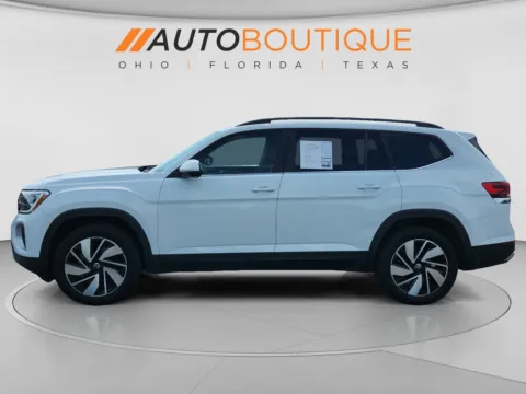 Photos of 2024 Volkswagen Atlas 2.0T SE w/Technology for sale in Columbus, OH at Auto Boutique Ohio