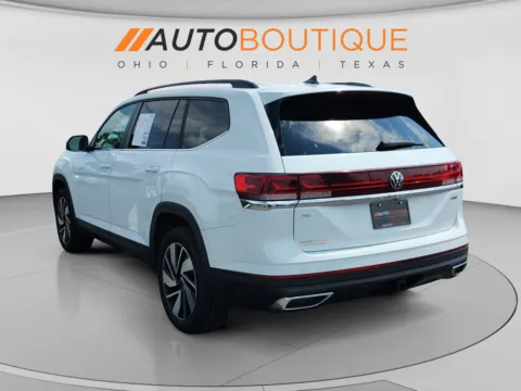 Another view of 2024 Volkswagen Atlas 2.0T SE w/Technology for sale in Columbus, OH at Auto Boutique Ohio