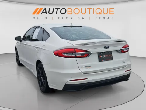 Another view of 2020 Ford Fusion SE for sale in Columbus, OH at Auto Boutique Ohio