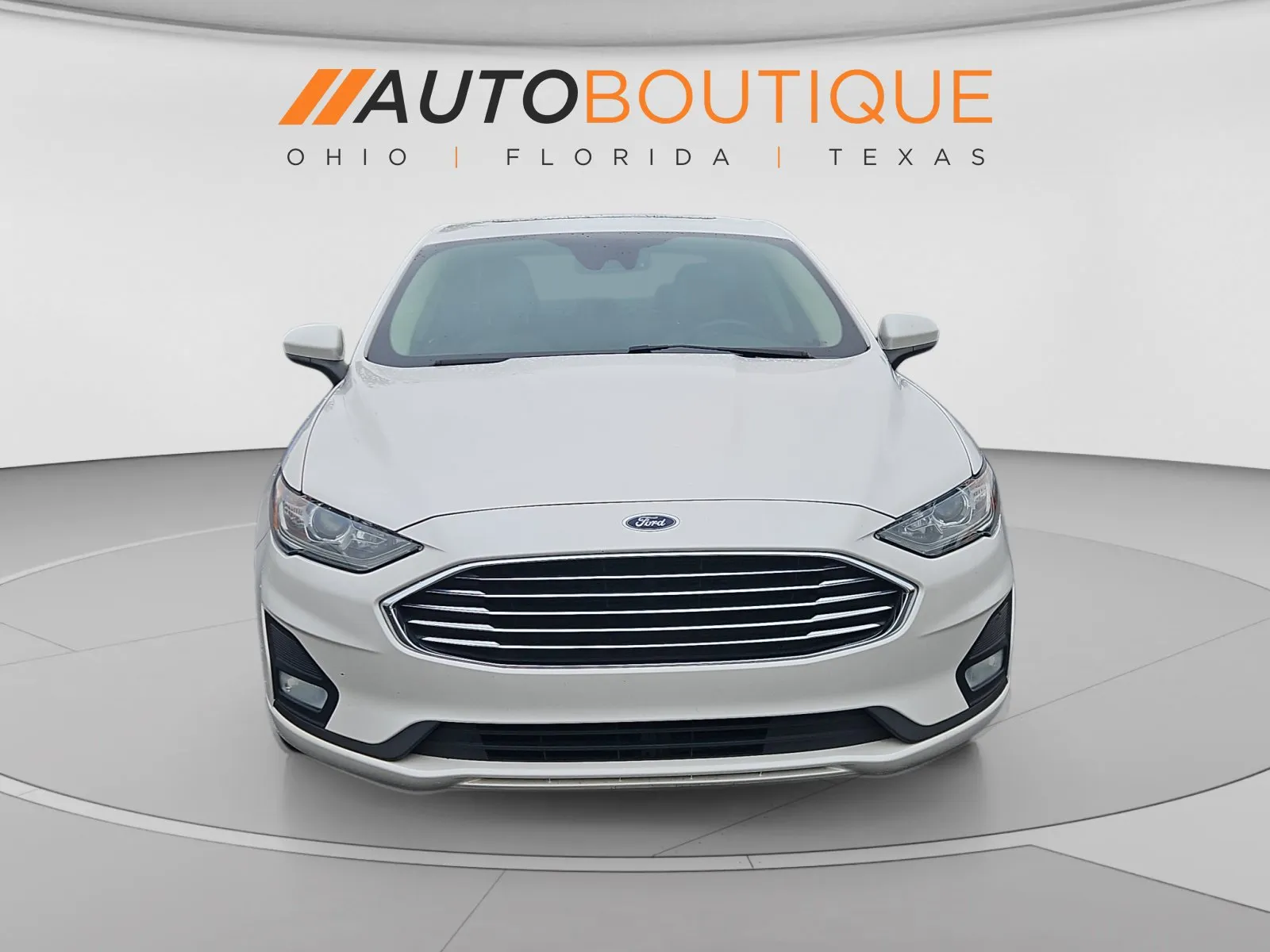 Ford Fusion photo 8