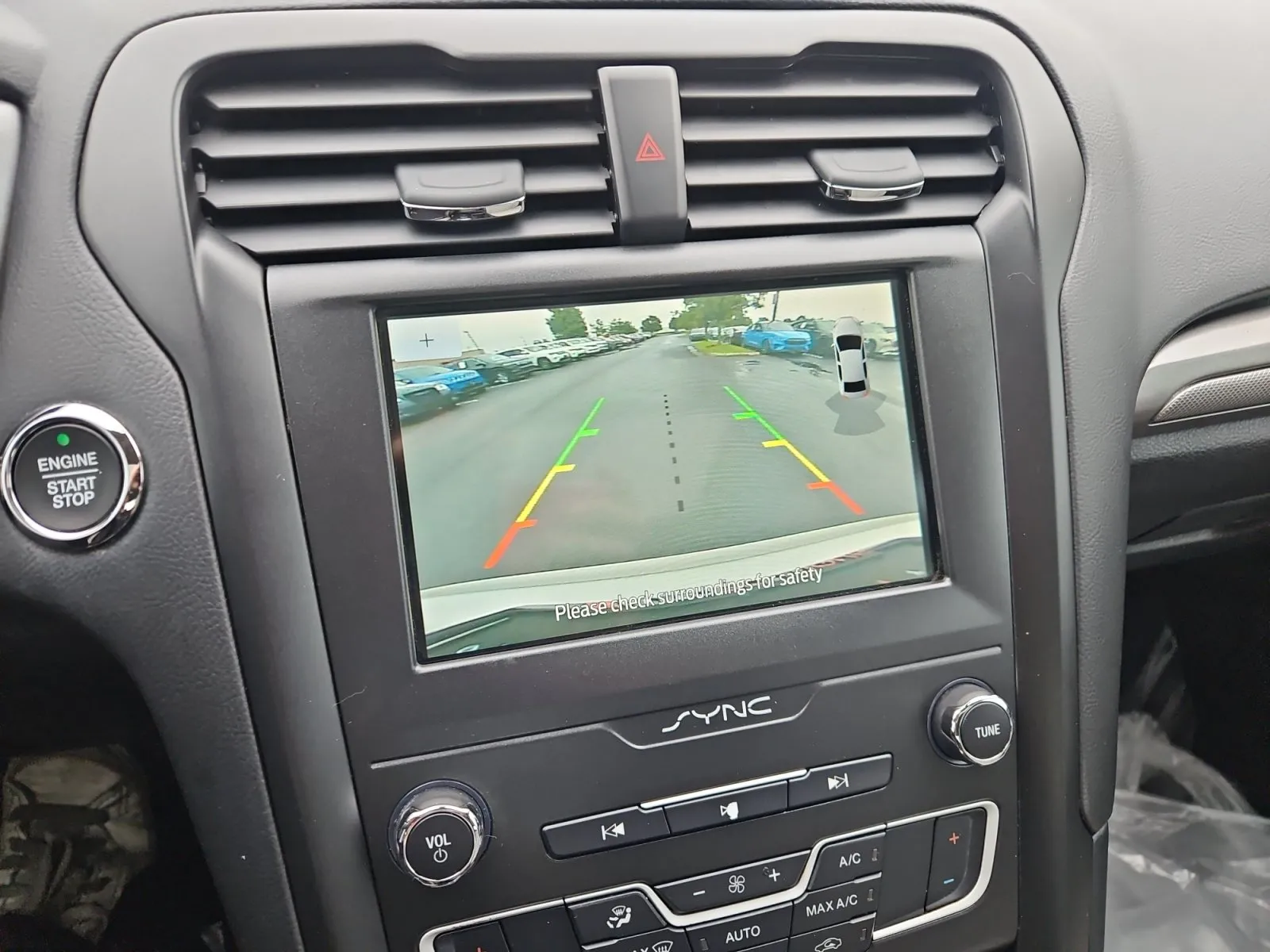 Ford Fusion photo 18
