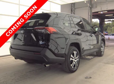 More photos of 2022 Toyota RAV4 LE at Auto Boutique Ohio, OH