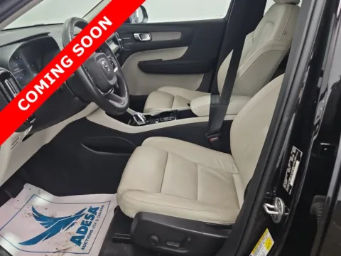 More photos of 2023 Volvo XC40 Ultimate Dark Theme at Auto Boutique Ohio, OH