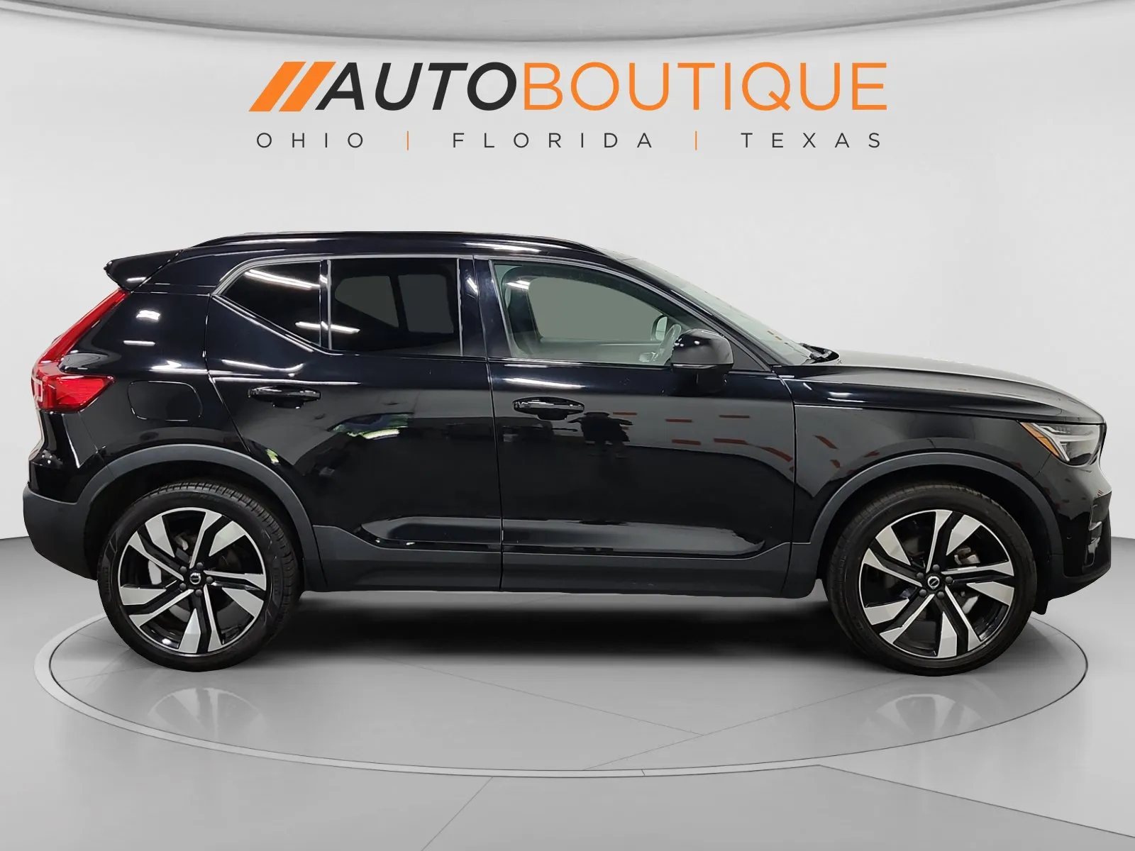 Volvo XC40 photo 6