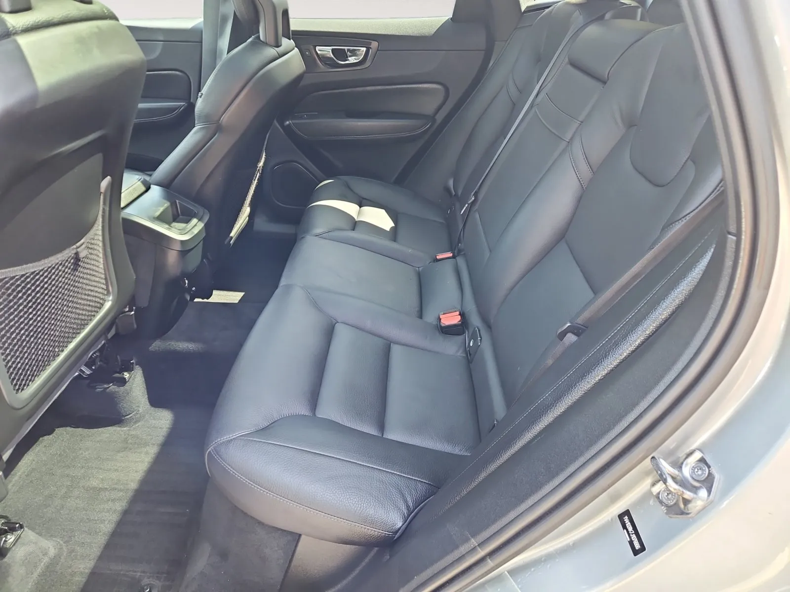 Volvo XC60 photo 13