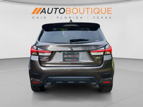 More photos of 2022 Mitsubishi Outlander Sport LE at Auto Boutique Ohio, OH
