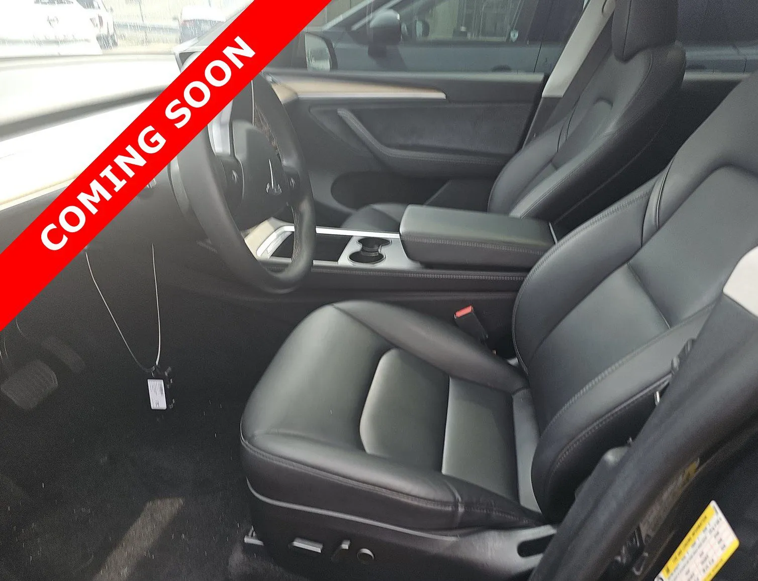 2024 Tesla Model Y Long Range photo 6