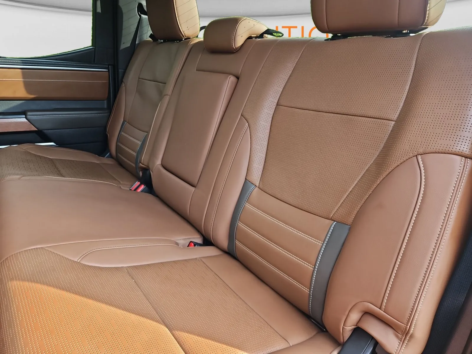 Toyota Tundra photo 14