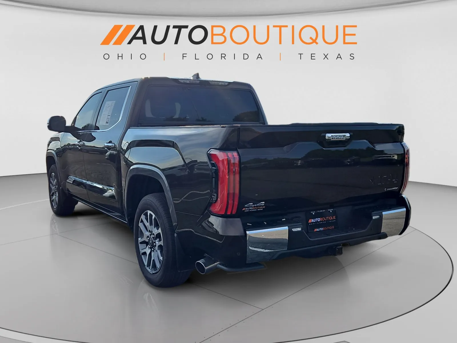 Toyota Tundra photo 3