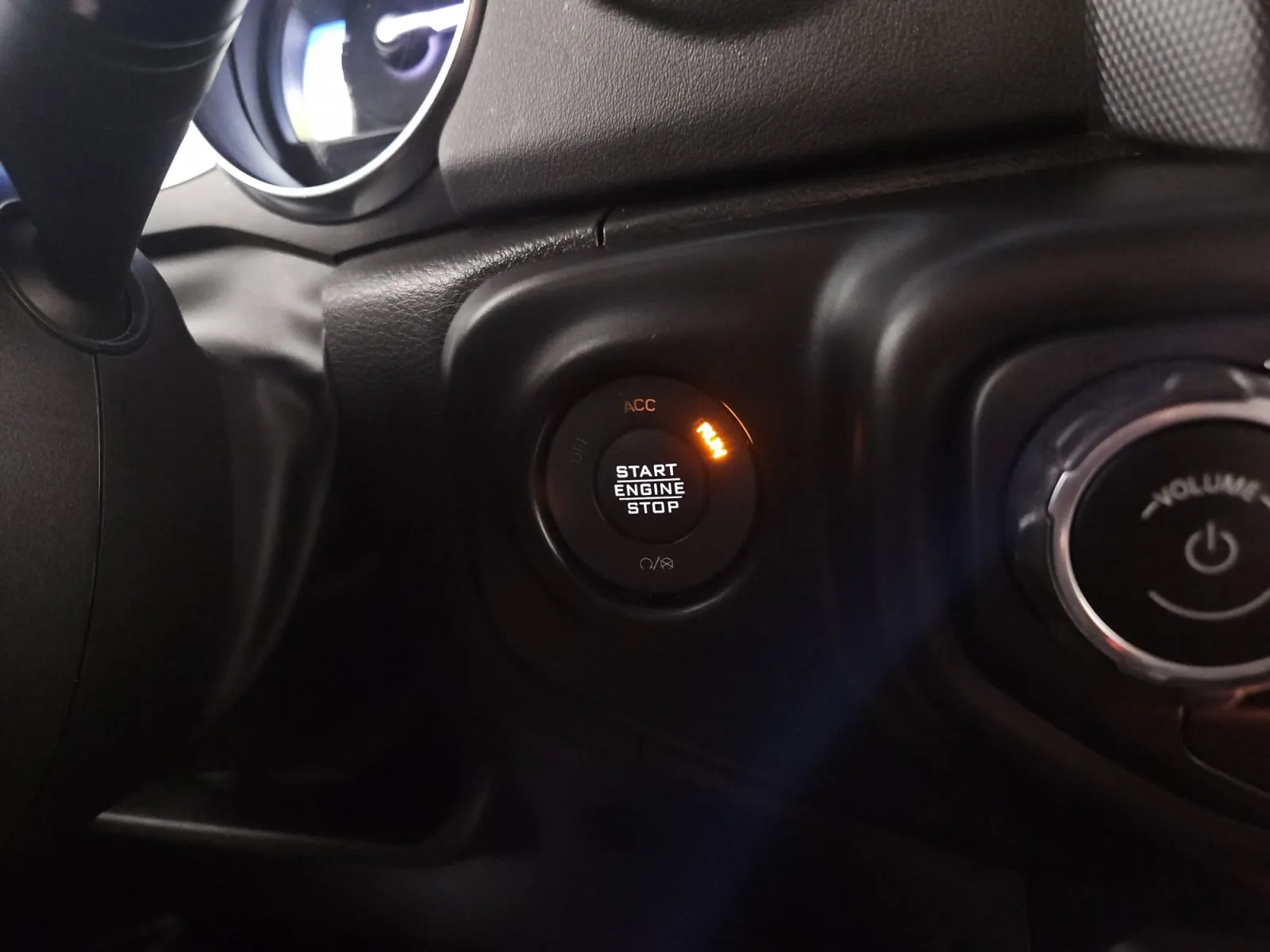 Jeep Wrangler photo 20