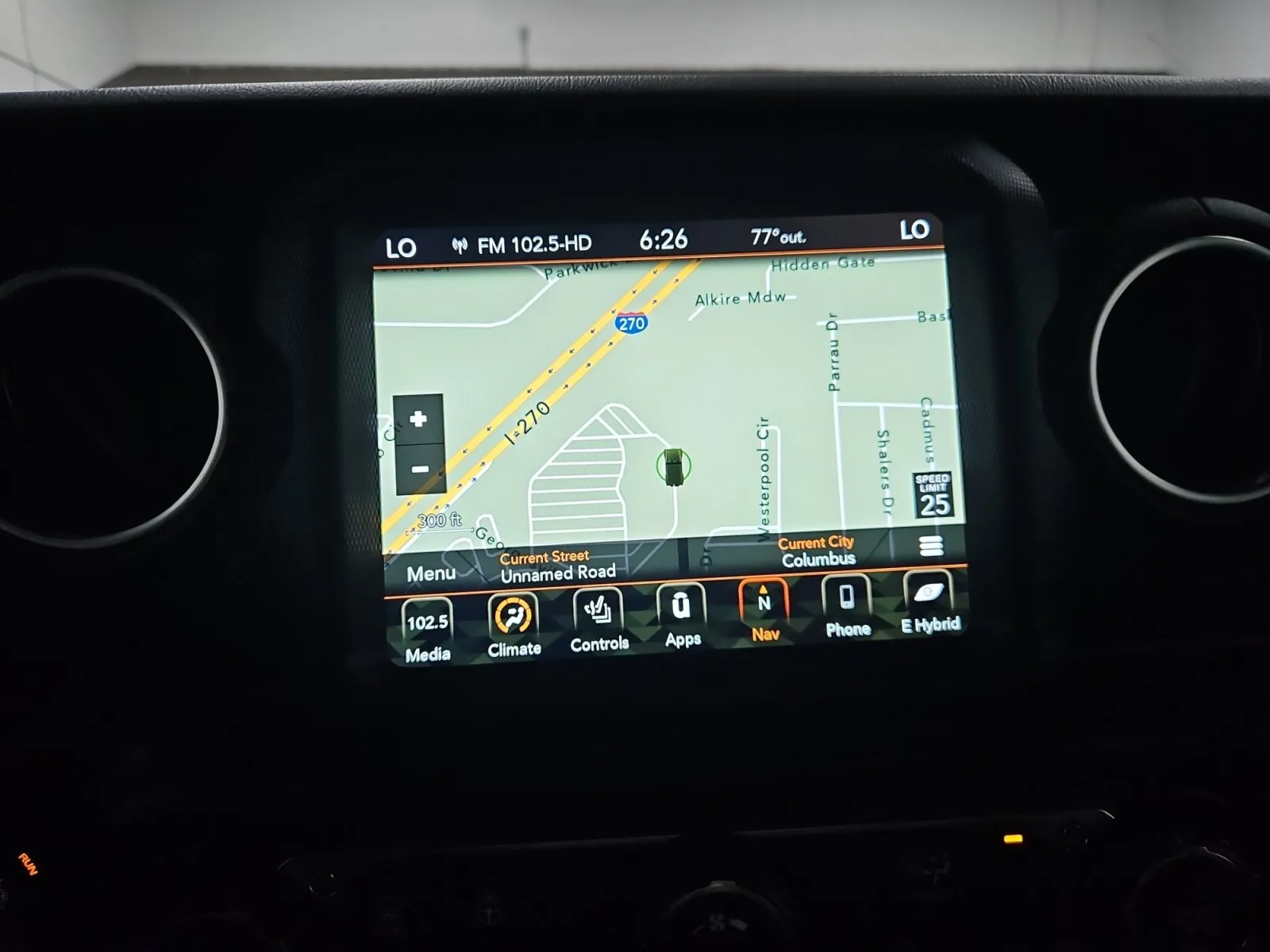 Jeep Wrangler photo 17