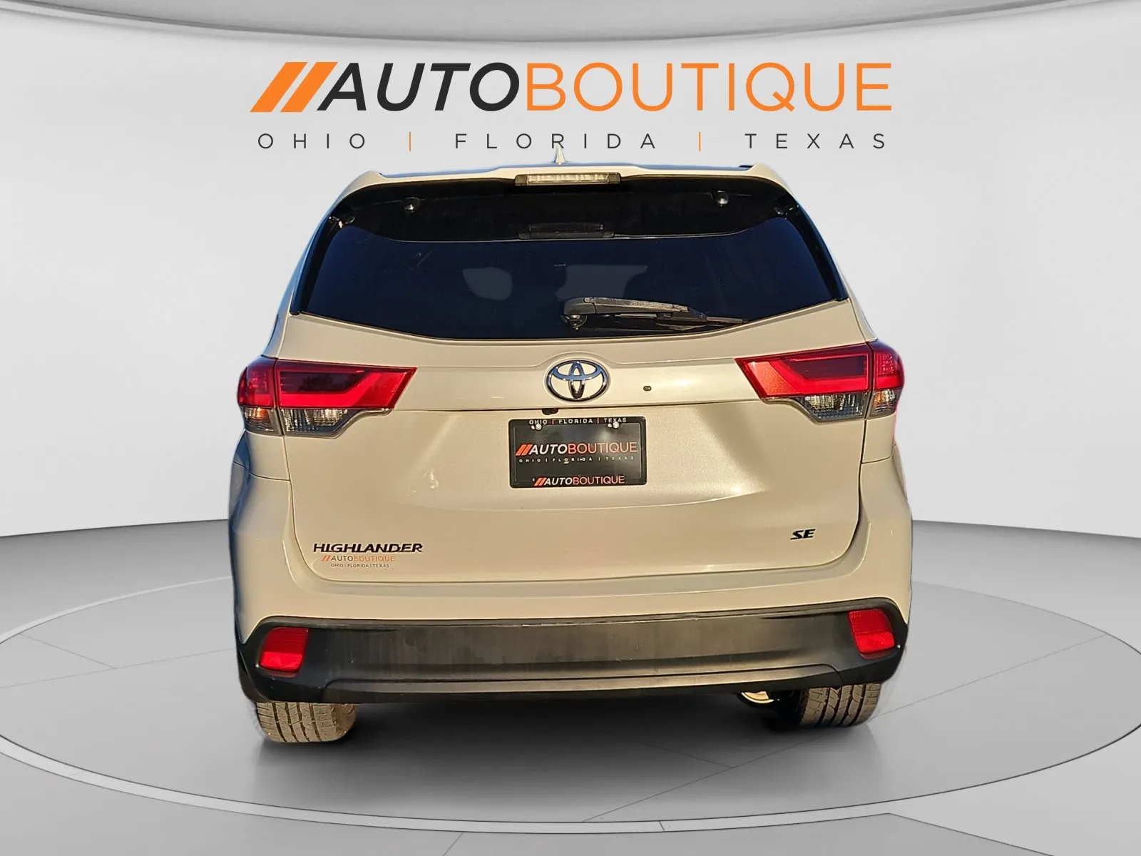 Toyota Highlander photo 4