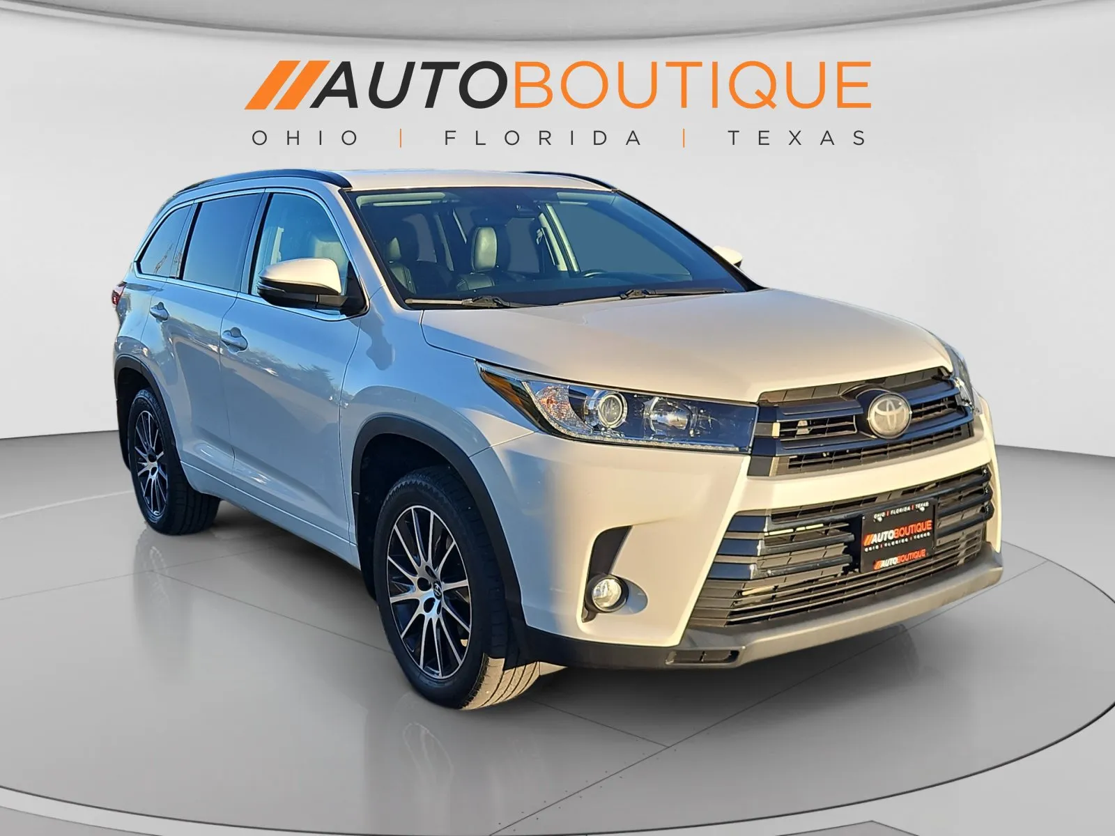 Toyota Highlander photo 7
