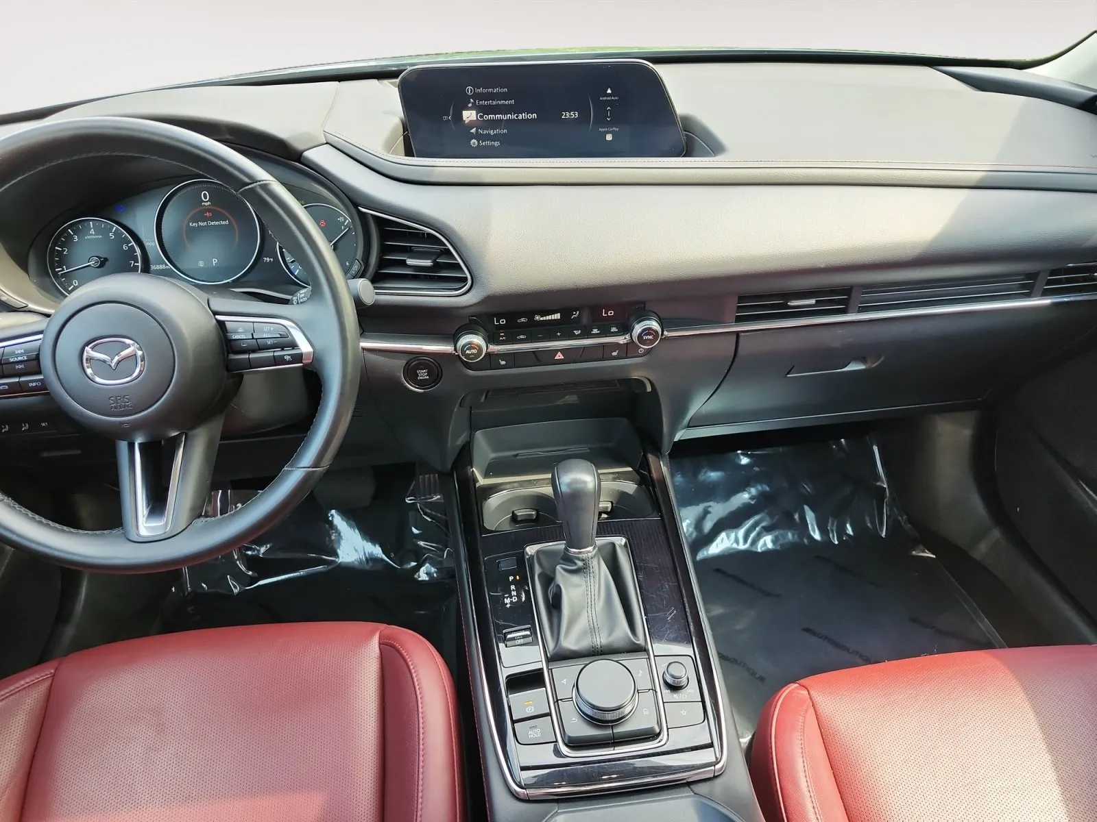 Mazda CX-30 photo 11