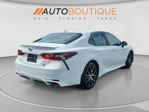 More photos of 2023 Toyota Camry SE at Auto Boutique Ohio, OH