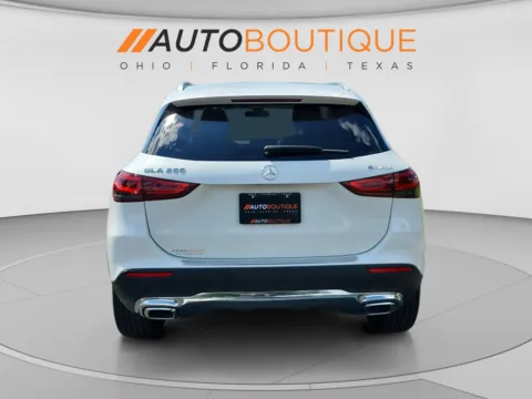 More photos of 2022 Mercedes-Benz GLA 250 at Auto Boutique Ohio, OH
