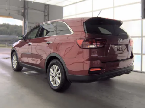 More photos of 2019 Kia Sorento LX at Auto Boutique Ohio, OH