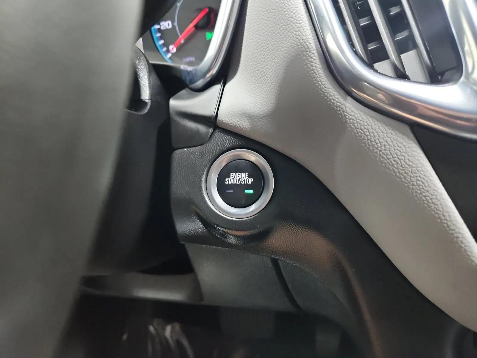 Chevrolet Equinox photo 19