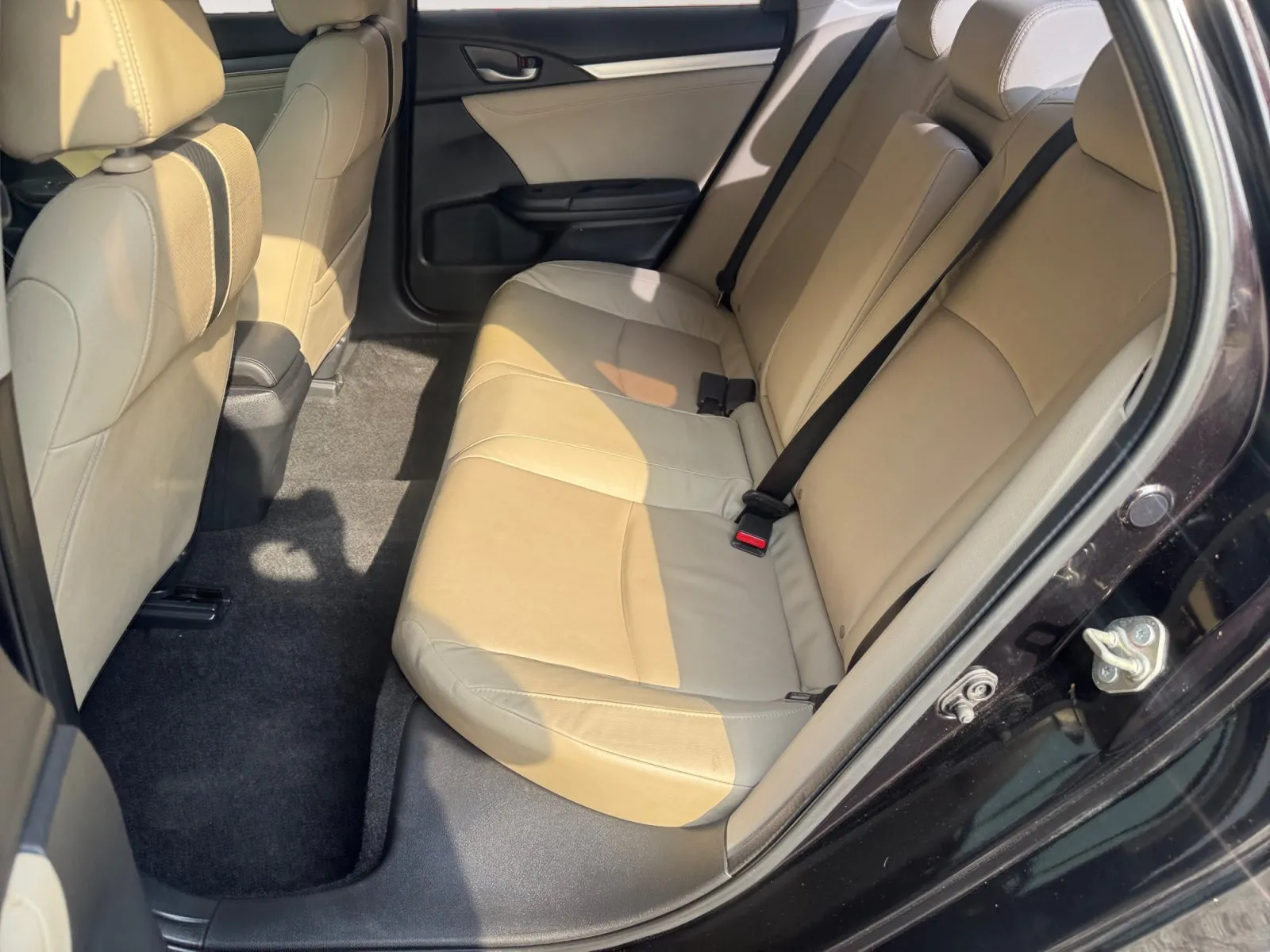 Honda Civic photo 13