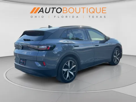 More photos of 2023 Volkswagen ID.4 Pro S at Auto Boutique Ohio, OH