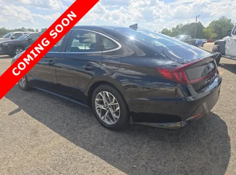 More photos of 2023 Hyundai Sonata SEL at Auto Boutique Ohio, OH