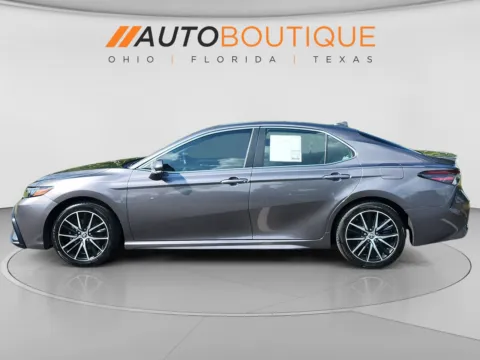 Photos of 2023 Toyota Camry SE for sale in Columbus, OH at Auto Boutique Ohio