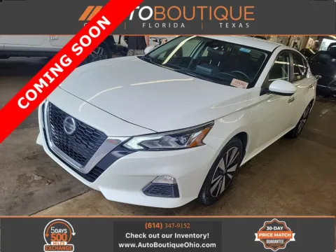 White 2021 Nissan Altima 2.5 SV for sale in Columbus, OH