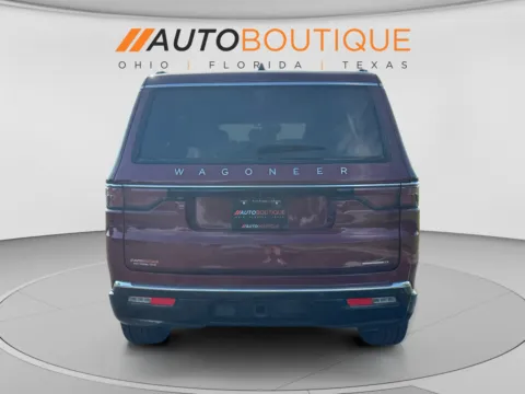 More photos of 2024 Jeep Wagoneer Series II at Auto Boutique Ohio, OH