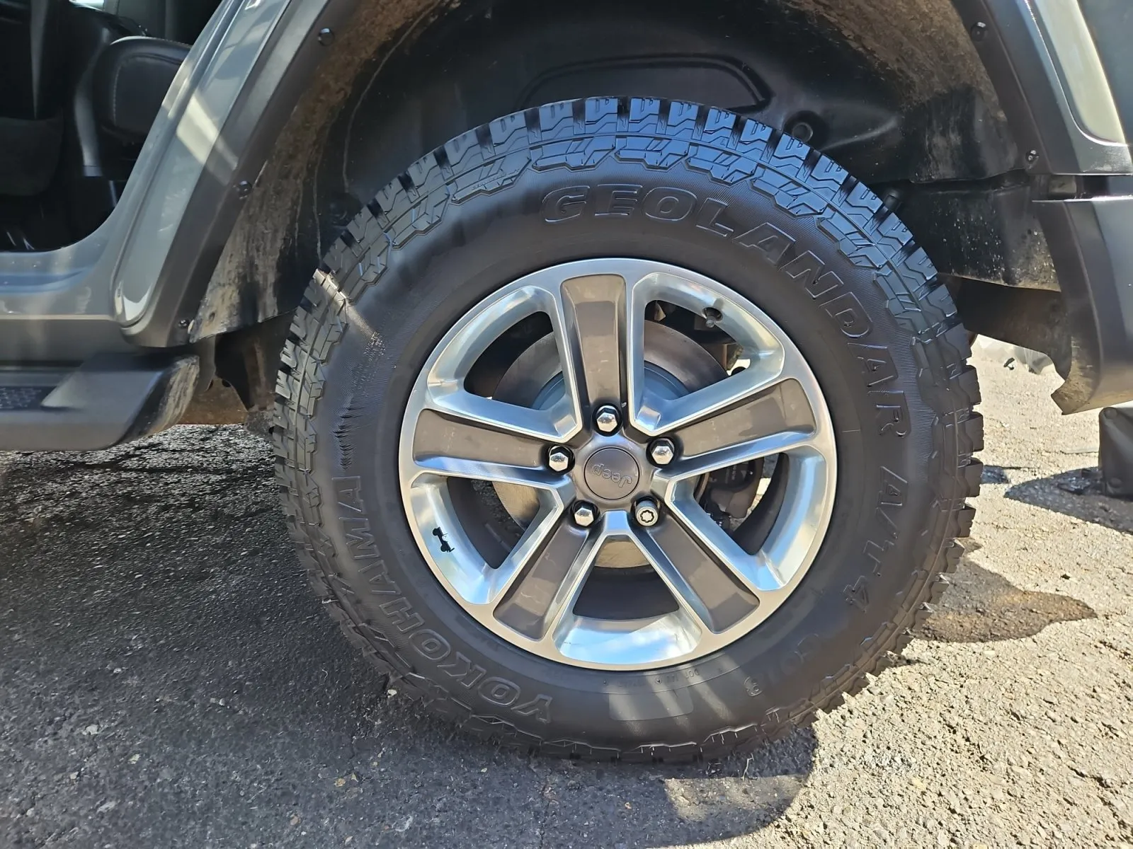 Jeep Wrangler photo 15