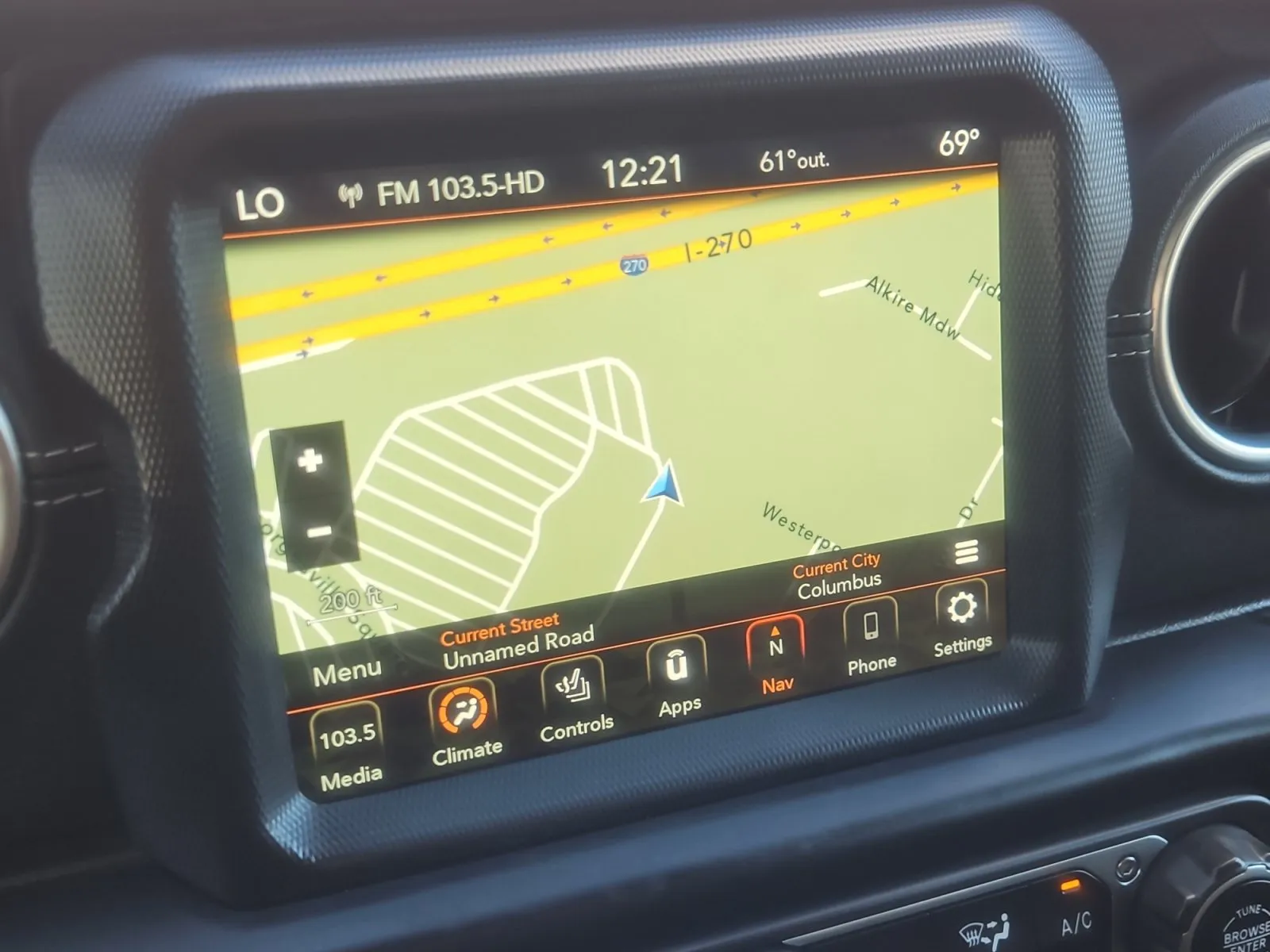 Jeep Wrangler photo 20