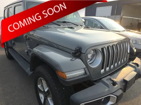 Gray 2020 Jeep Wrangler Unlimited Sahara for sale in Columbus, OH