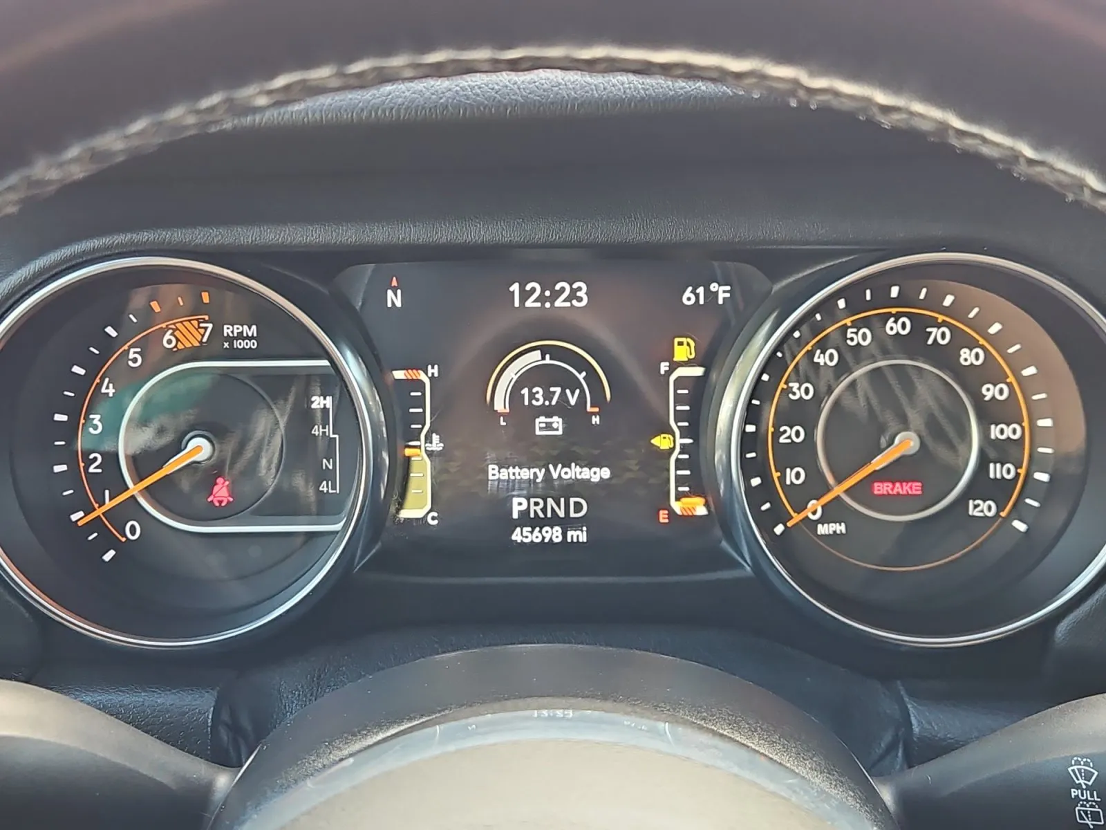 Jeep Wrangler photo 18