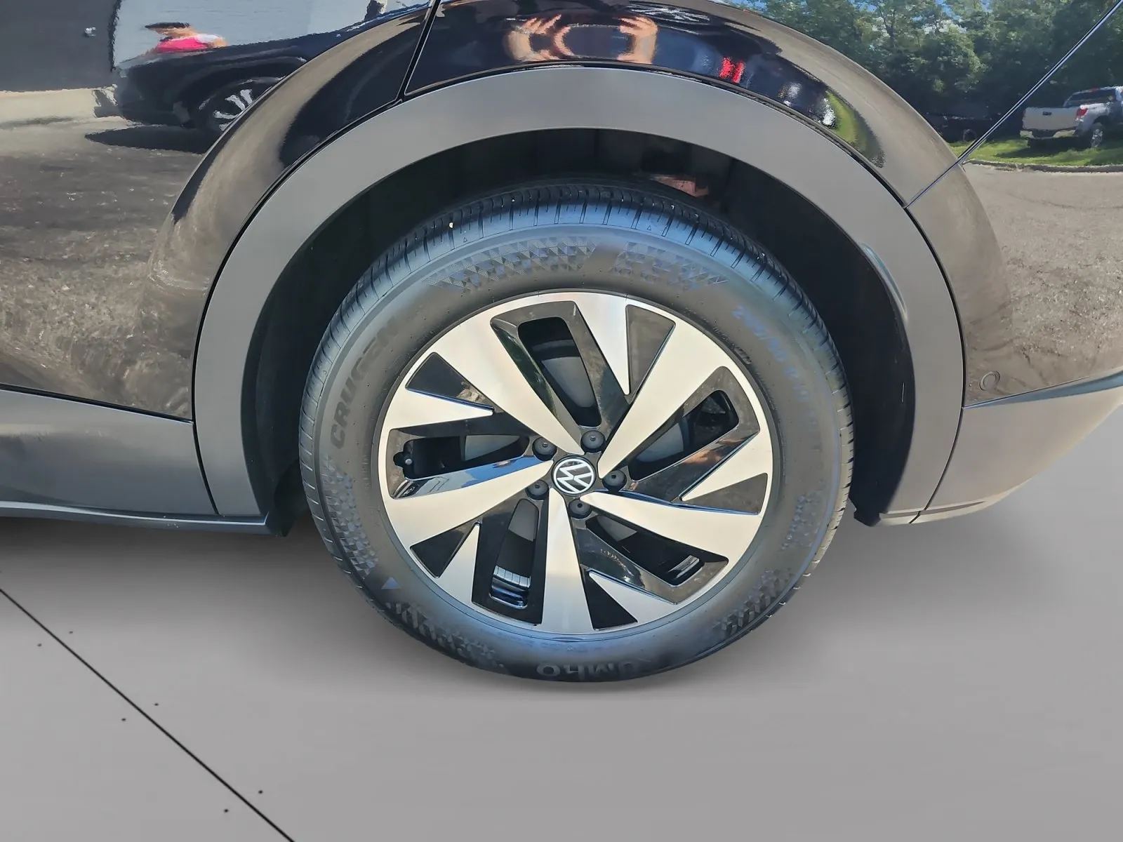 Volkswagen ID.4 photo 14