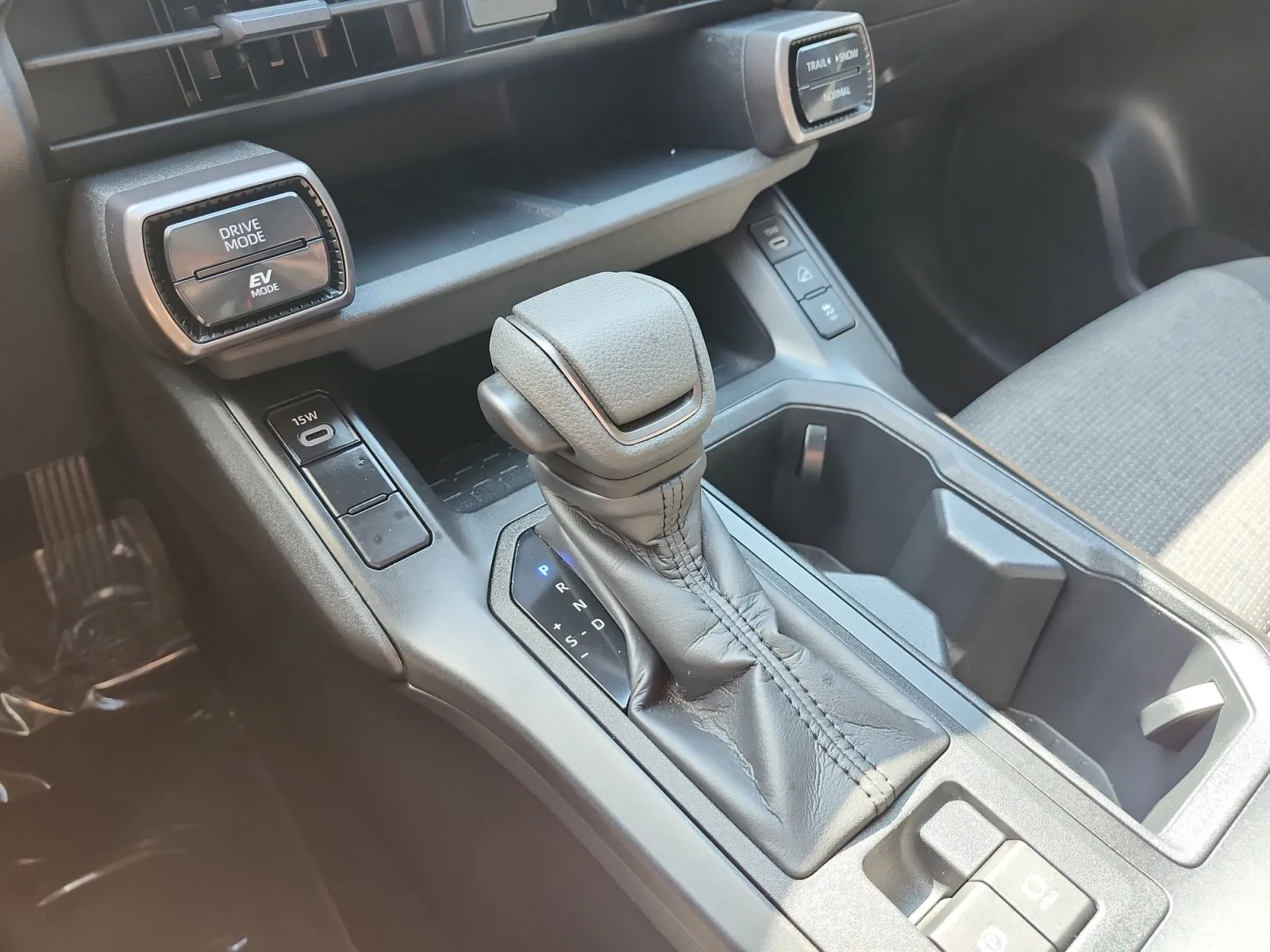 Toyota RAV4 photo 22