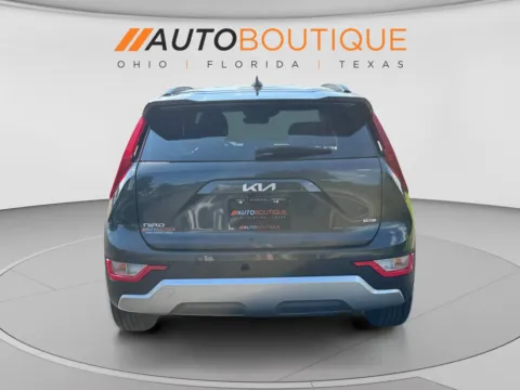 More photos of 2025 Kia Niro LX at Auto Boutique Ohio, OH