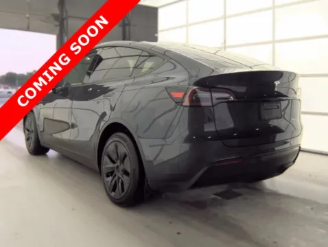 More photos of 2024 Tesla Model Y Long Range at Auto Boutique Ohio, OH
