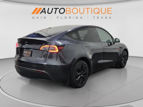 More photos of 2024 Tesla Model Y Long Range at Auto Boutique Ohio, OH