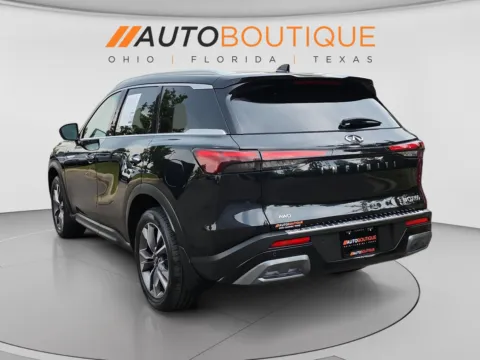 Another view of 2022 INFINITI QX60 LUXE for sale in Columbus, OH at Auto Boutique Ohio