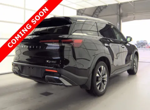 Another view of 2022 INFINITI QX60 LUXE for sale in Columbus, OH at Auto Boutique Ohio