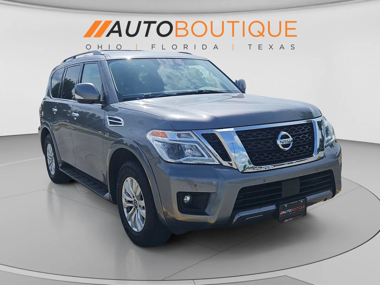 Nissan Armada photo 7