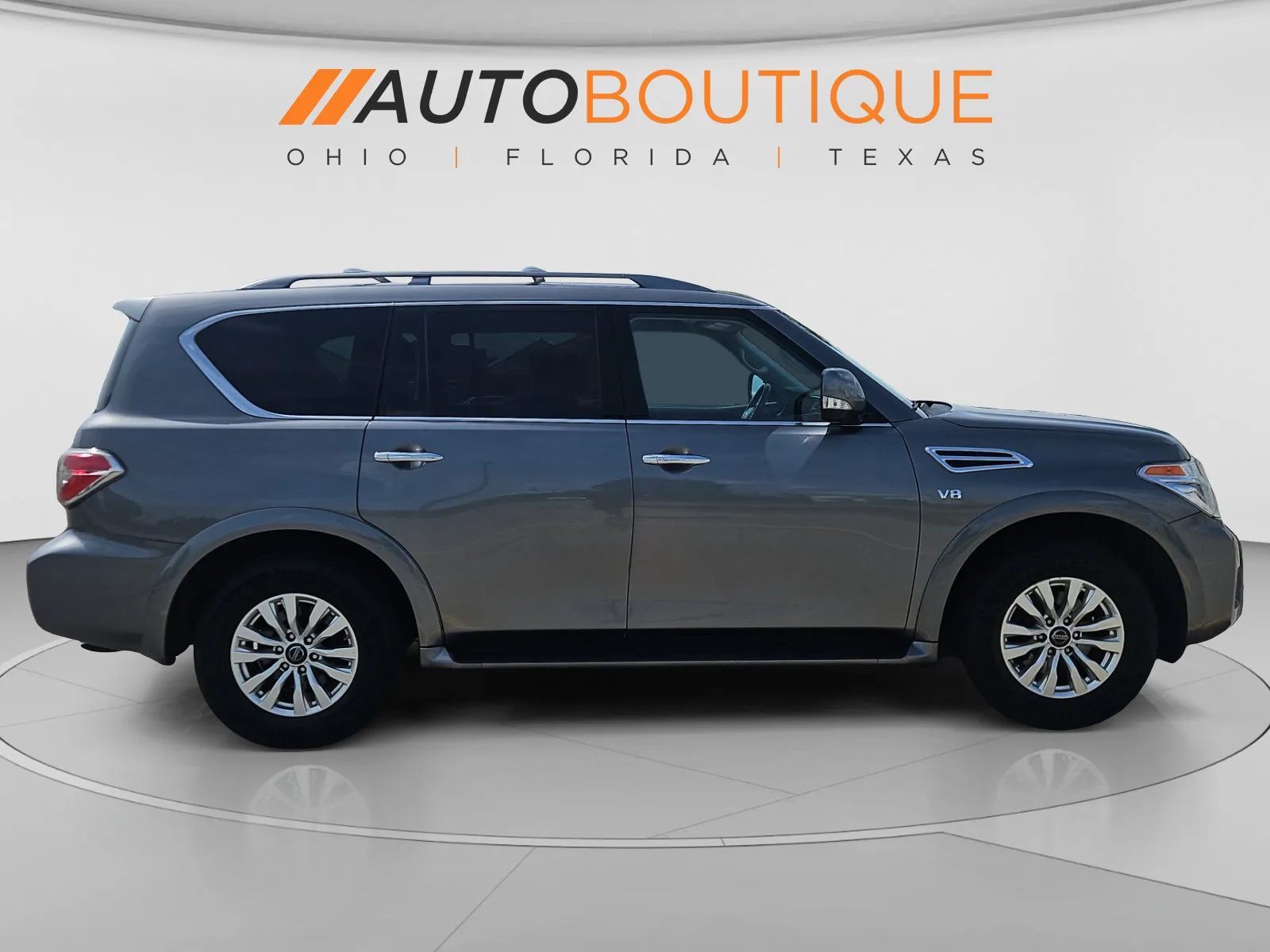 Nissan Armada photo 6