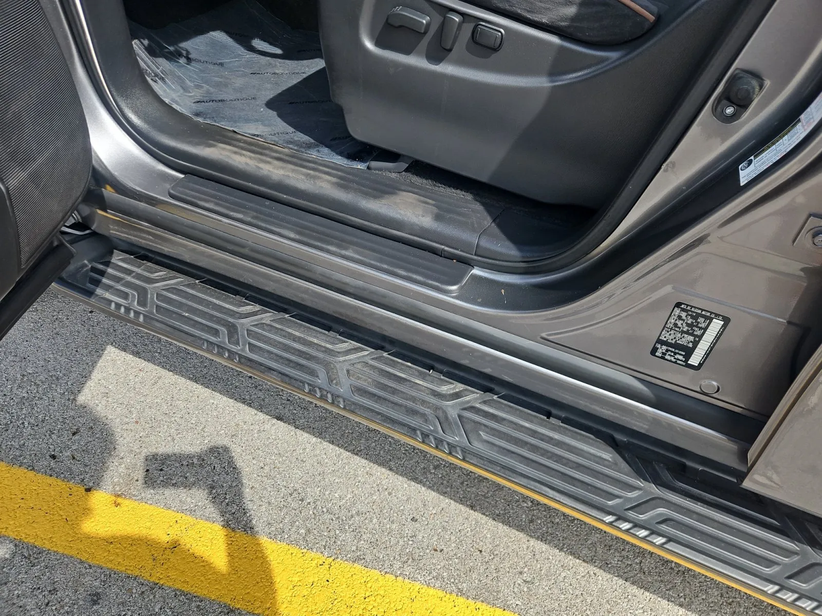 Nissan Armada photo 17