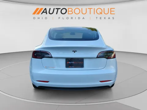 More photos of 2023 Tesla Model 3 at Auto Boutique Ohio, OH