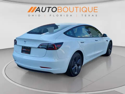 More photos of 2023 Tesla Model 3 at Auto Boutique Ohio, OH