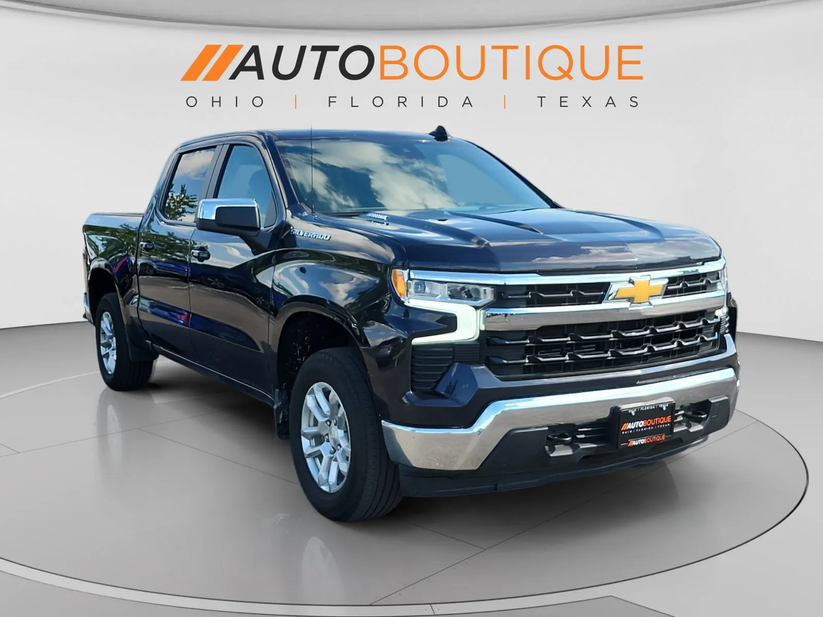 Chevrolet Silverado photo 7