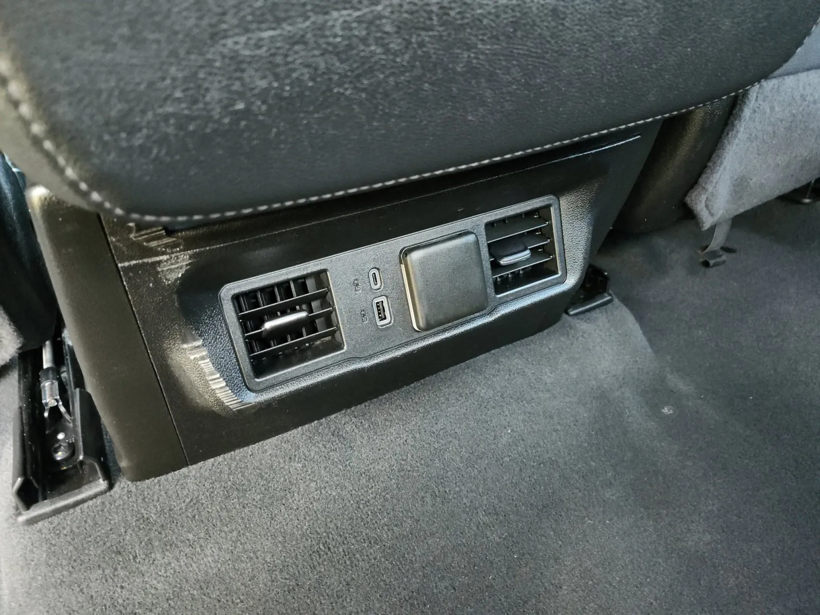 Chevrolet Silverado photo 13
