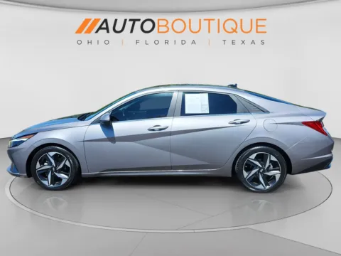Photos of 2023 Hyundai Elantra Limited for sale in Columbus, OH at Auto Boutique Ohio